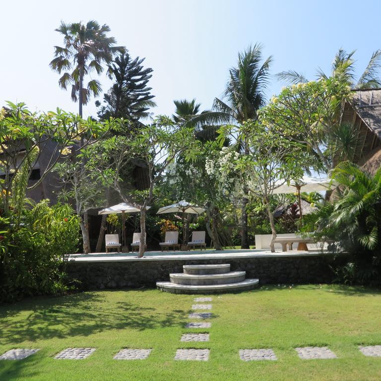 Aashaya Jasri Resort Exterior photo